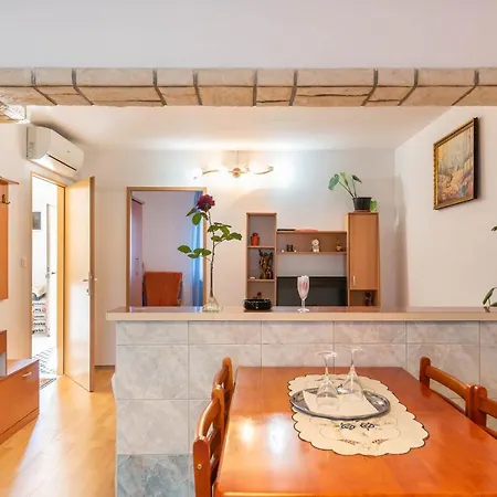 Apartament Nostress